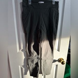 Green camber & grace pants.👖